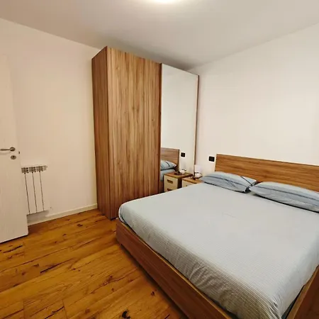 Bilo Orologio Apartman Clusone